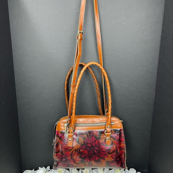 Patricia Nash Calvi leather Satchel Bag, gently used - Picture 5 of 12